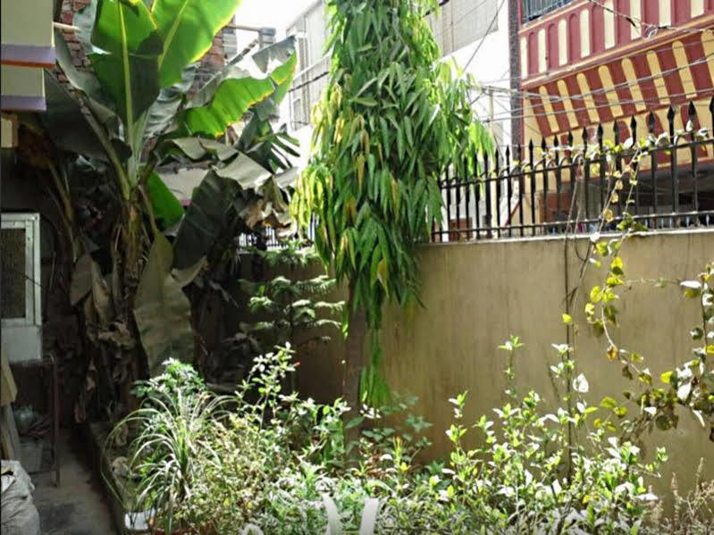 Ishan Paying Guest House Varanasi Exterior photo